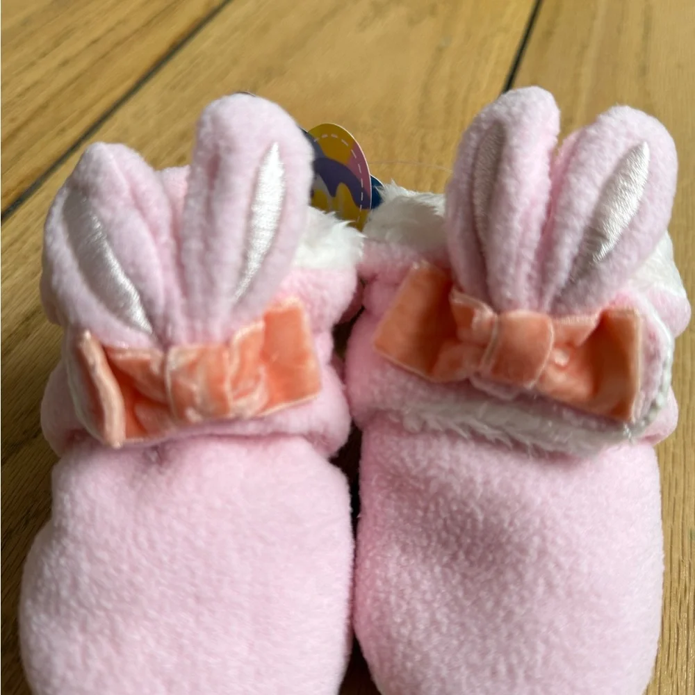 Cozy Pink Bunny Booties for babies